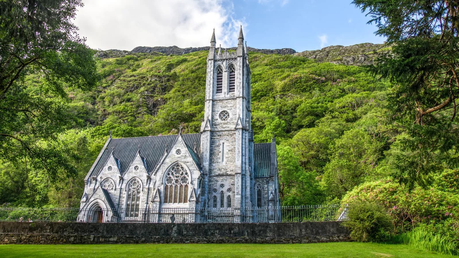 Kylemore Abbey in Ireland